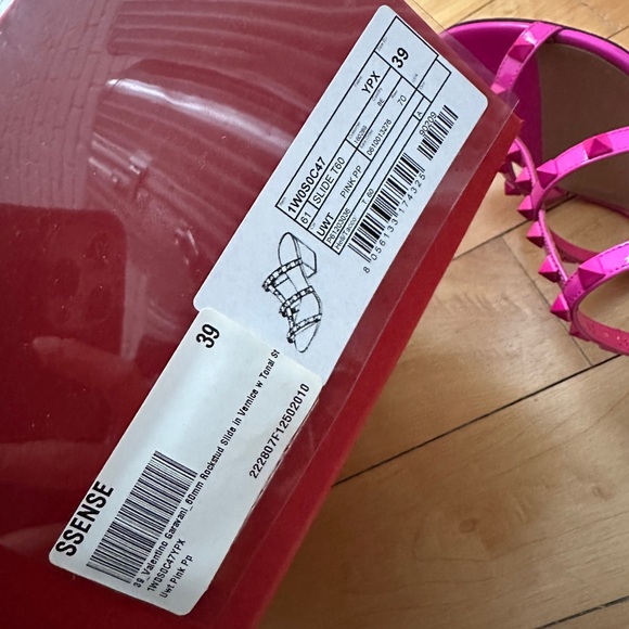 Valentino Garavani Rockstud Heeled Sandals Pink - Picture 6 of 7